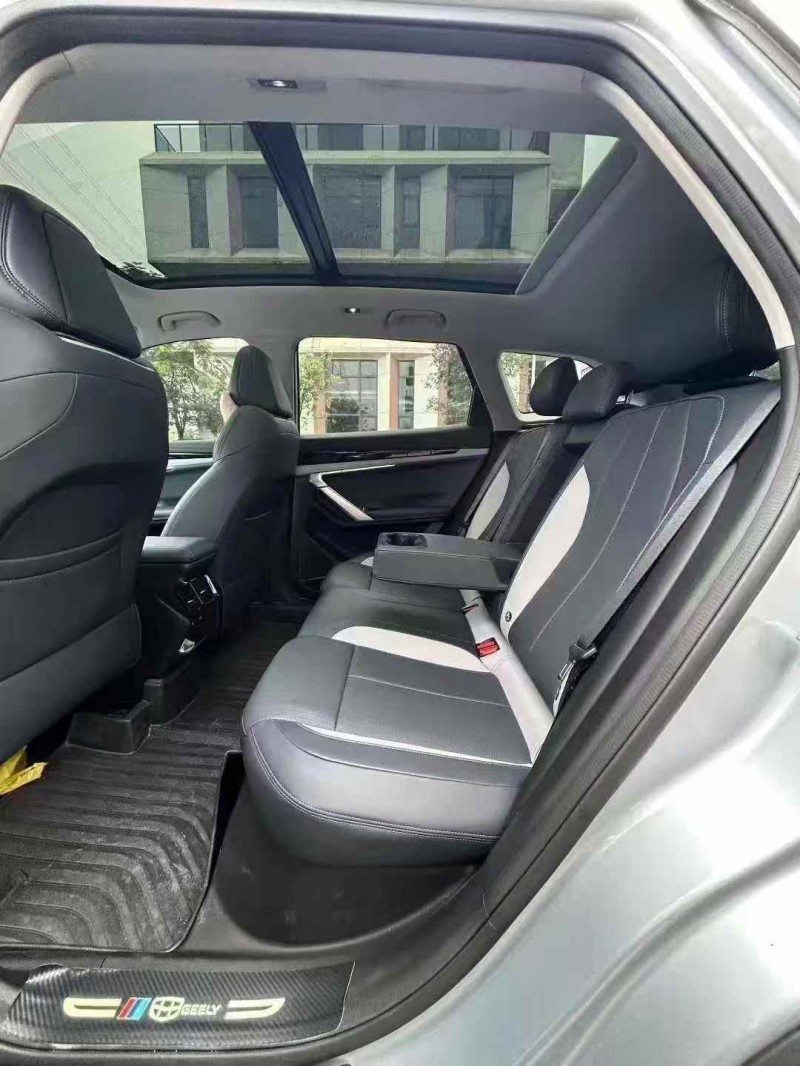 广州24年吉利博越7