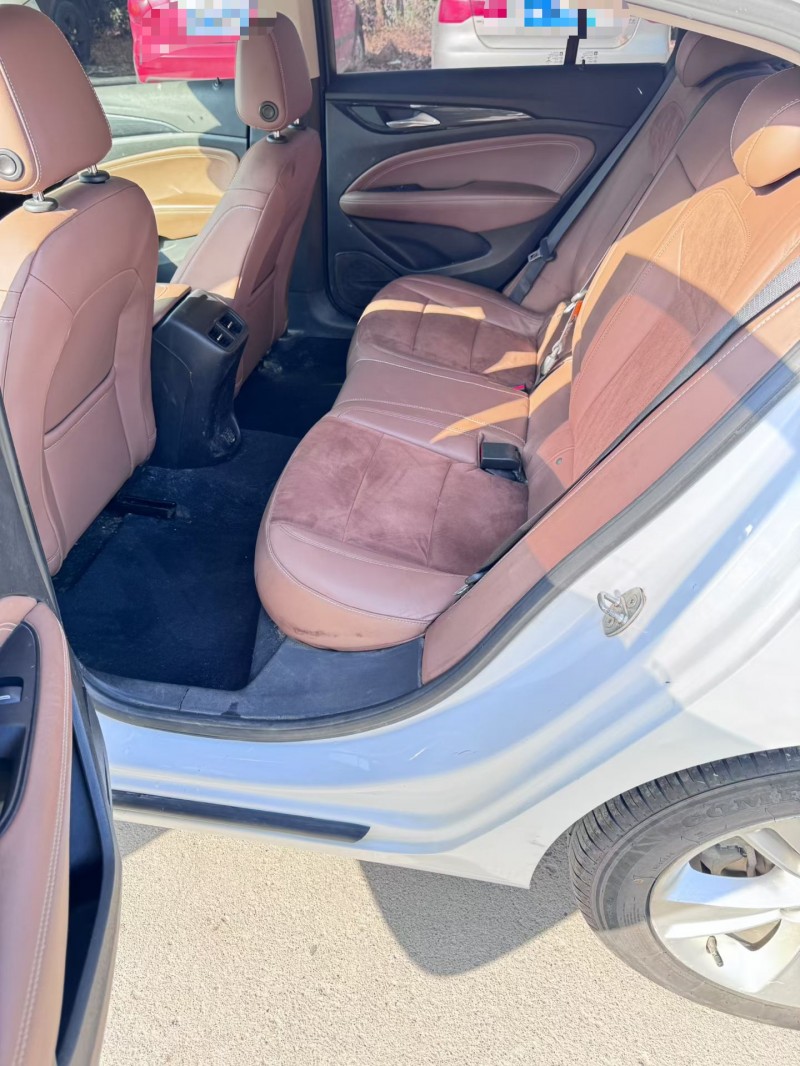 潍坊19年别克君威5