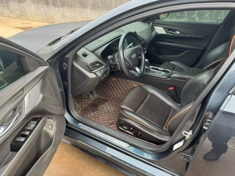 青岛21年凯迪拉克CT44