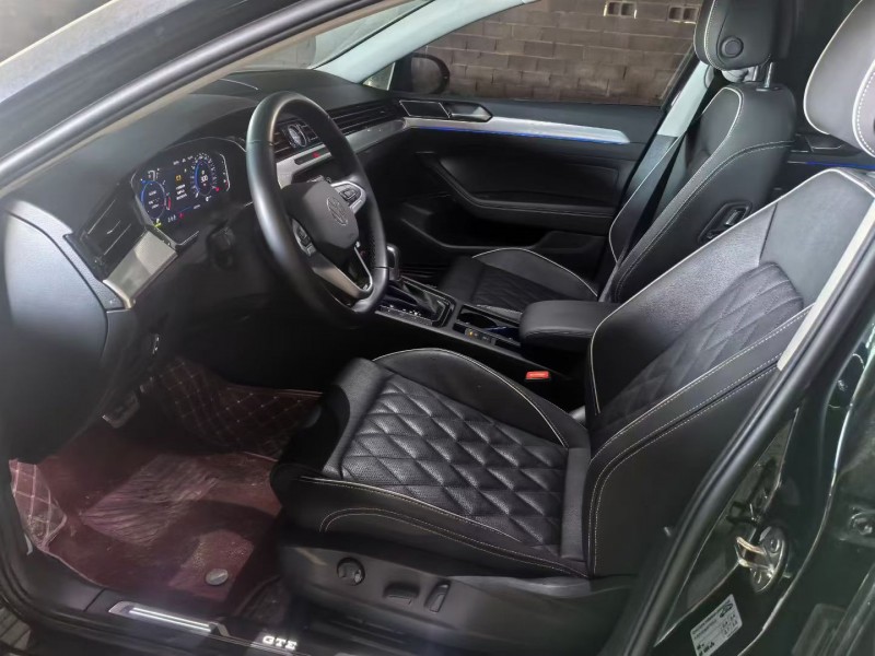 枣庄24年大众迈腾6