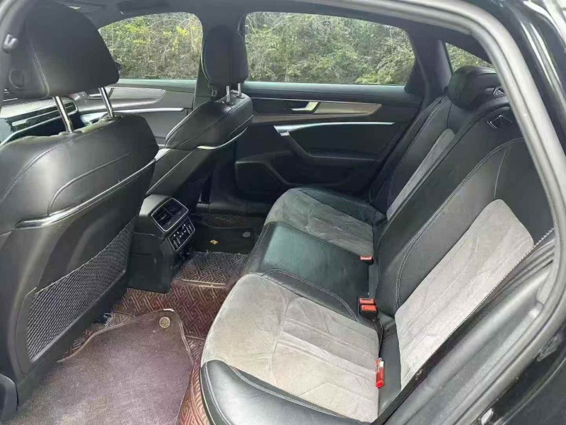 青岛21年奥迪A6L6