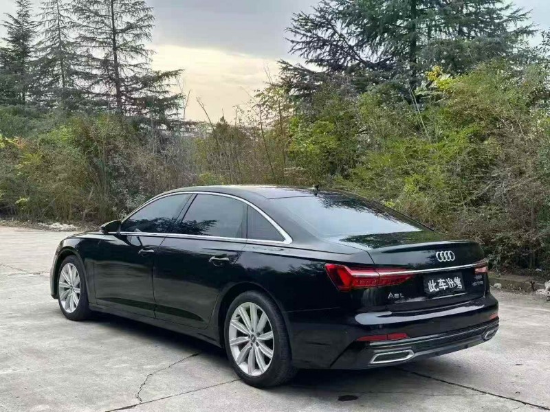 青岛21年奥迪A6L8