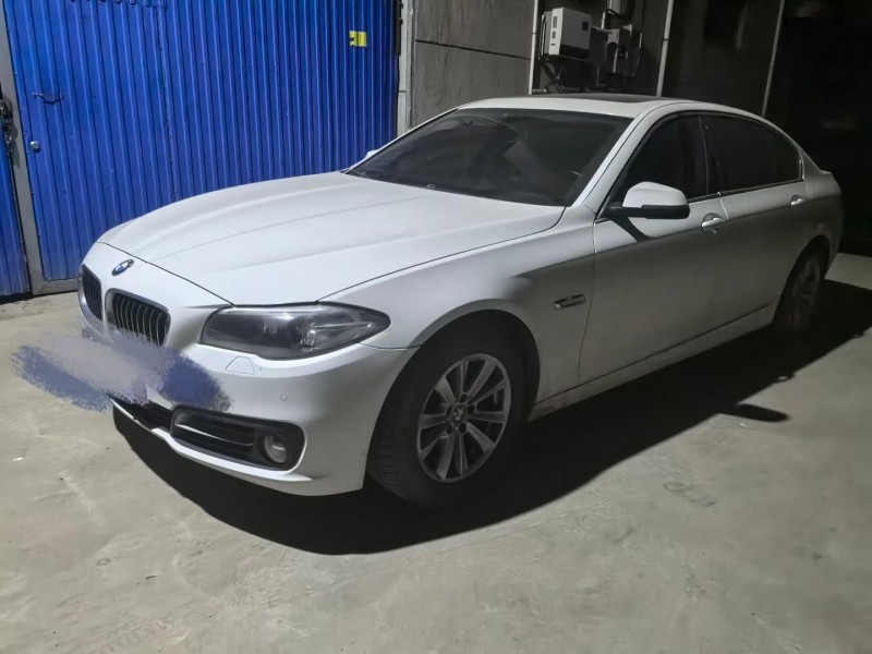 潍坊16年宝马5系3