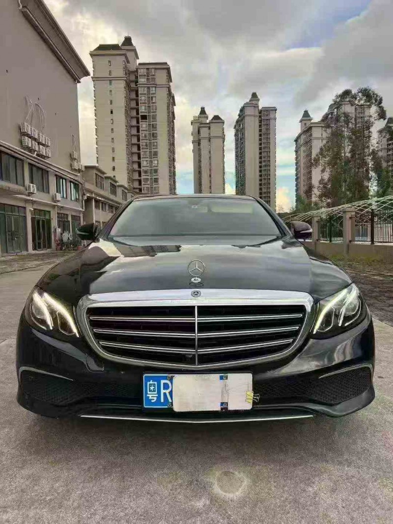 广州19年奔驰E1