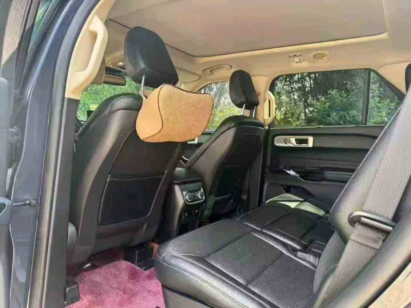 佛山21年福特探险者5