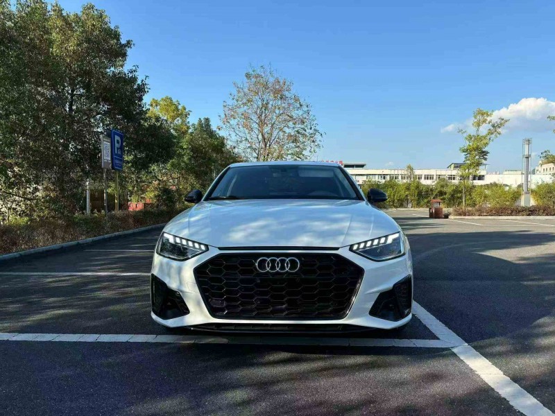 重庆23年奥迪A4L1