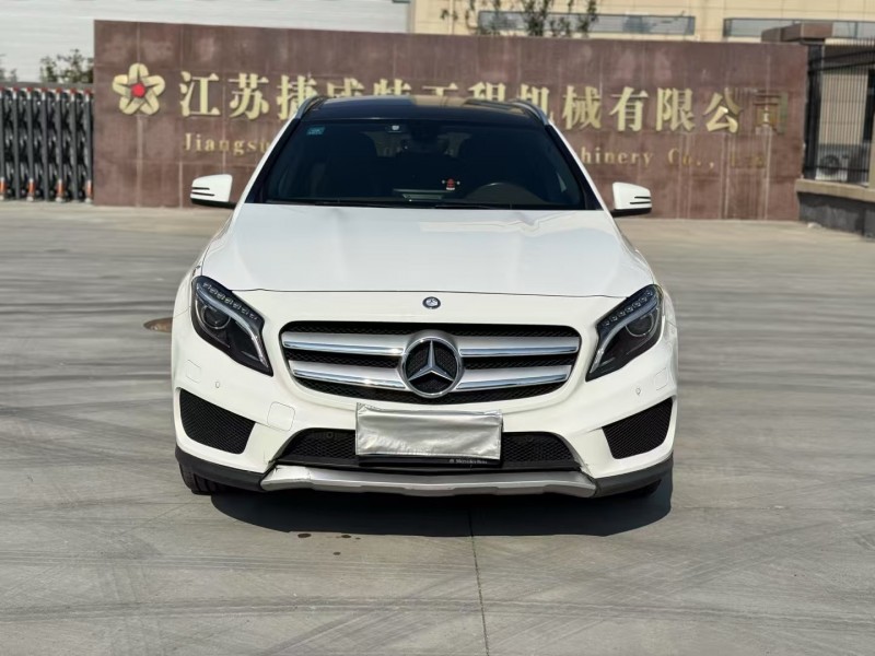 徐州16年奔驰GLA1