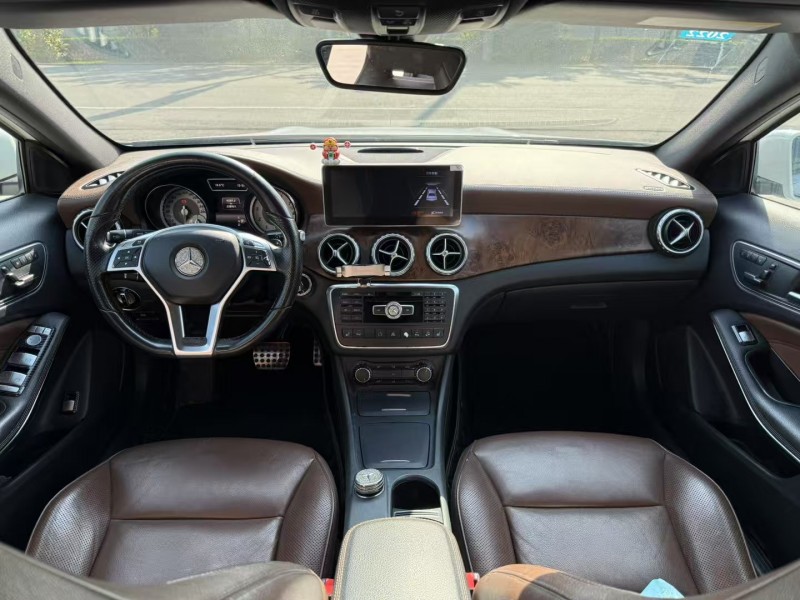 徐州16年奔驰GLA4