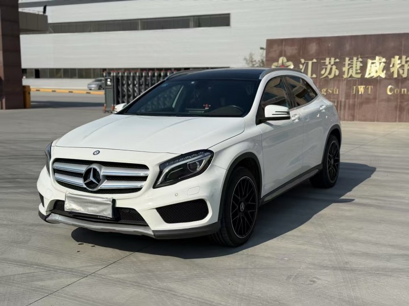 徐州16年奔驰GLA9