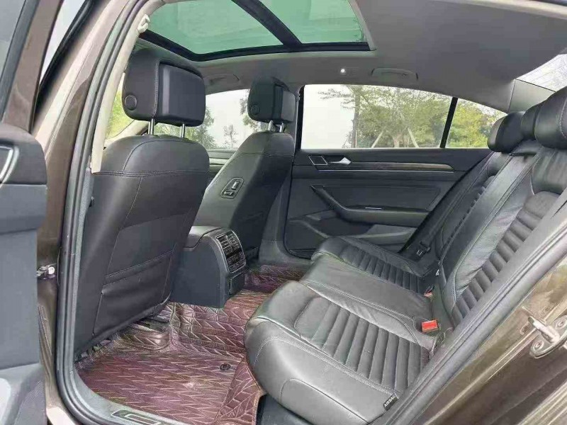 珠海19年大众迈腾4