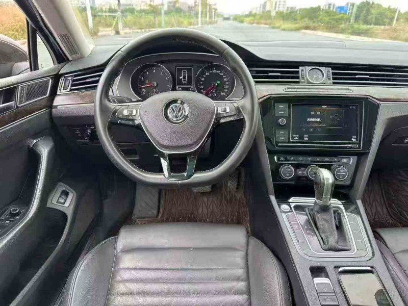 珠海19年大众迈腾6