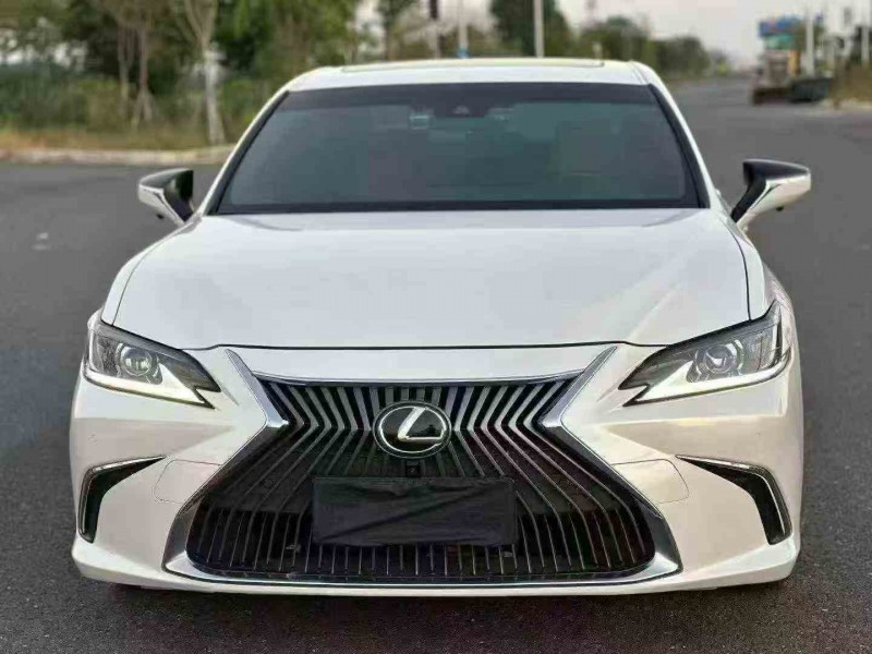 湛江20年雷克萨斯ES1