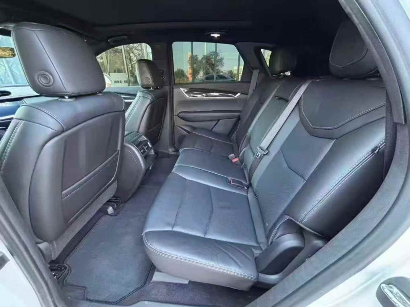 新余20年凯迪拉克XT55