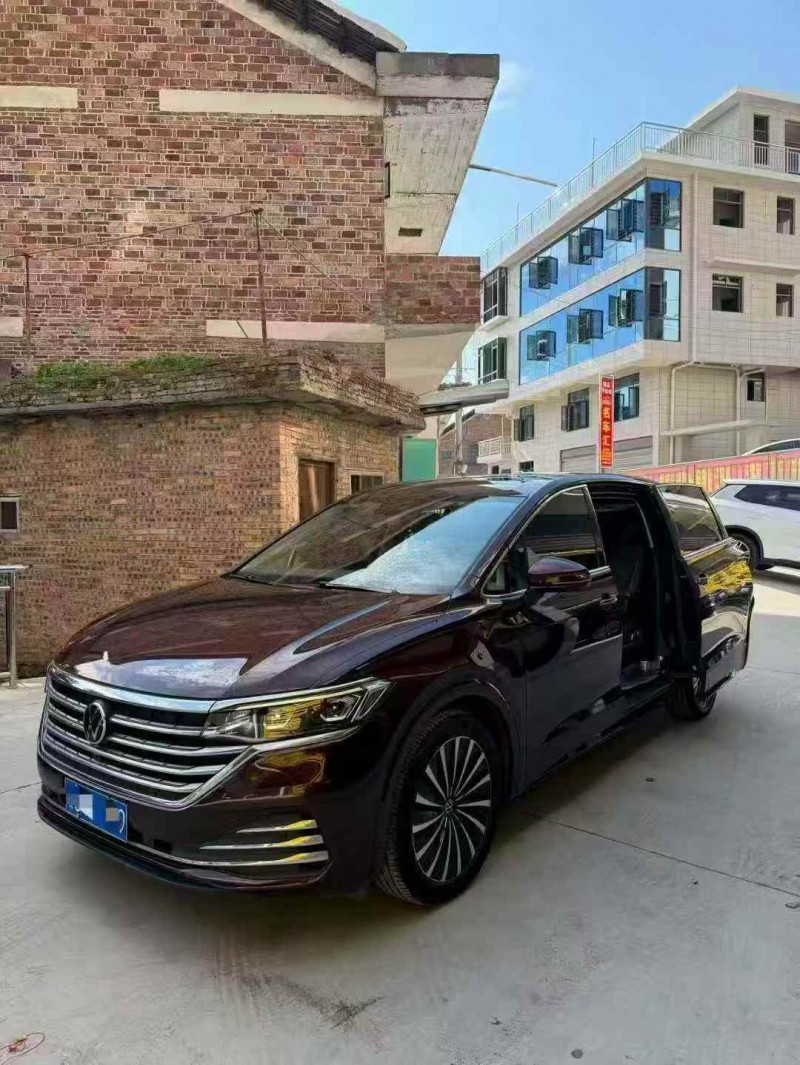 张家界20年大众威然2