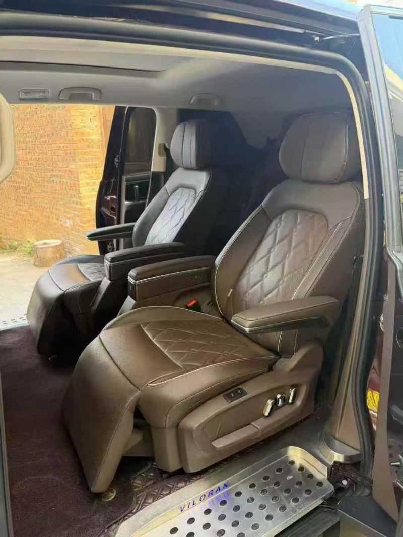 张家界20年大众威然4