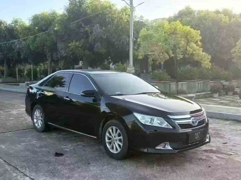 江门13年丰田凯美瑞2