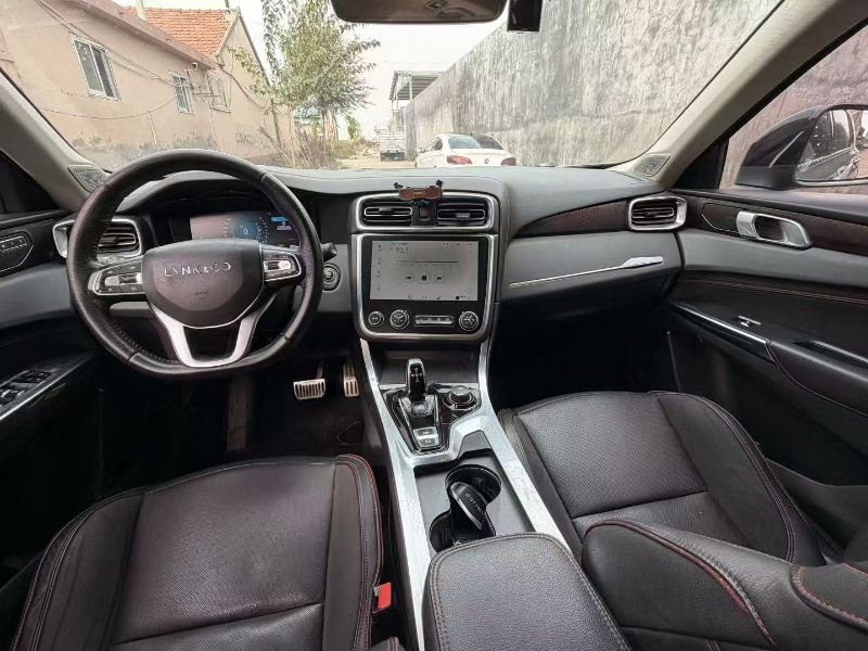 青岛18年领克013