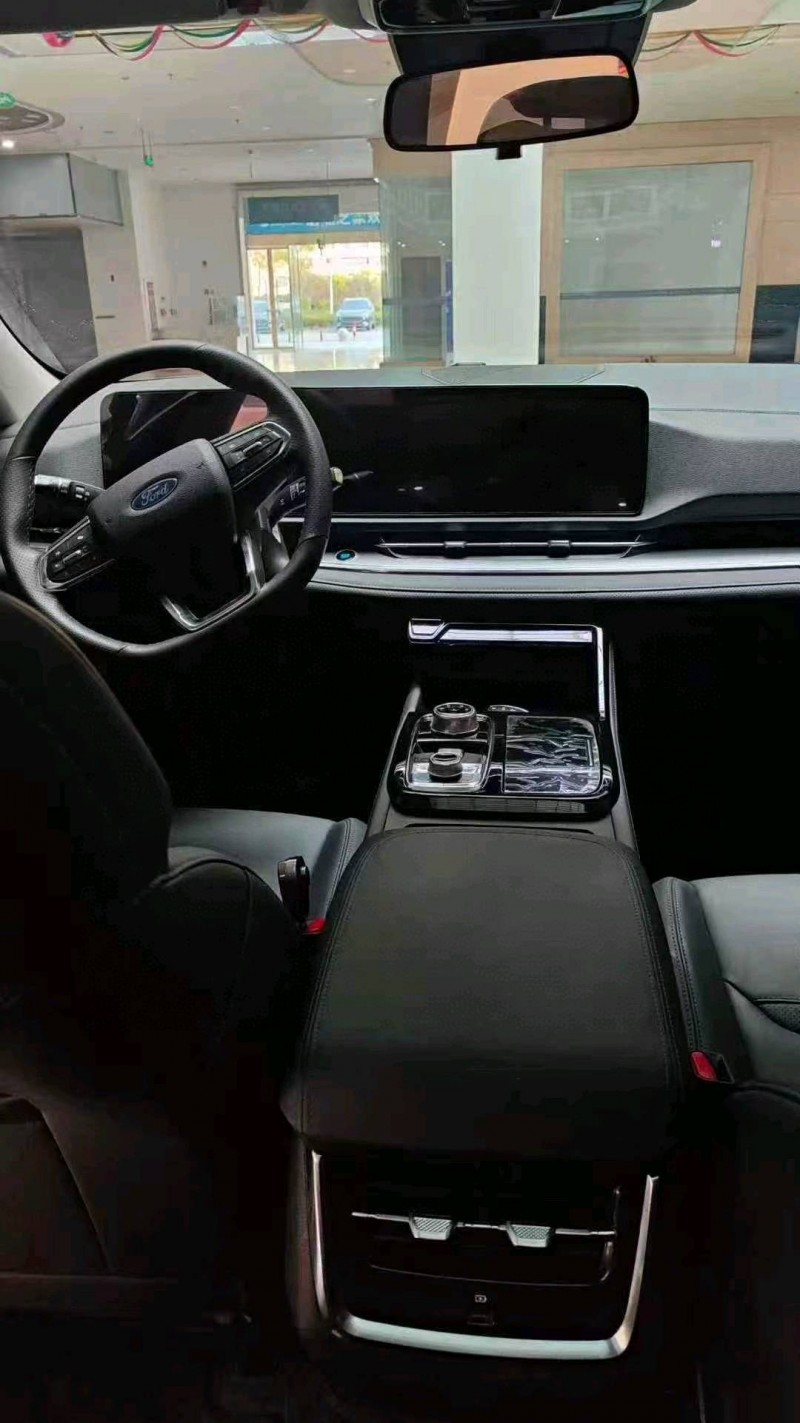 淮北25年福特领睿6