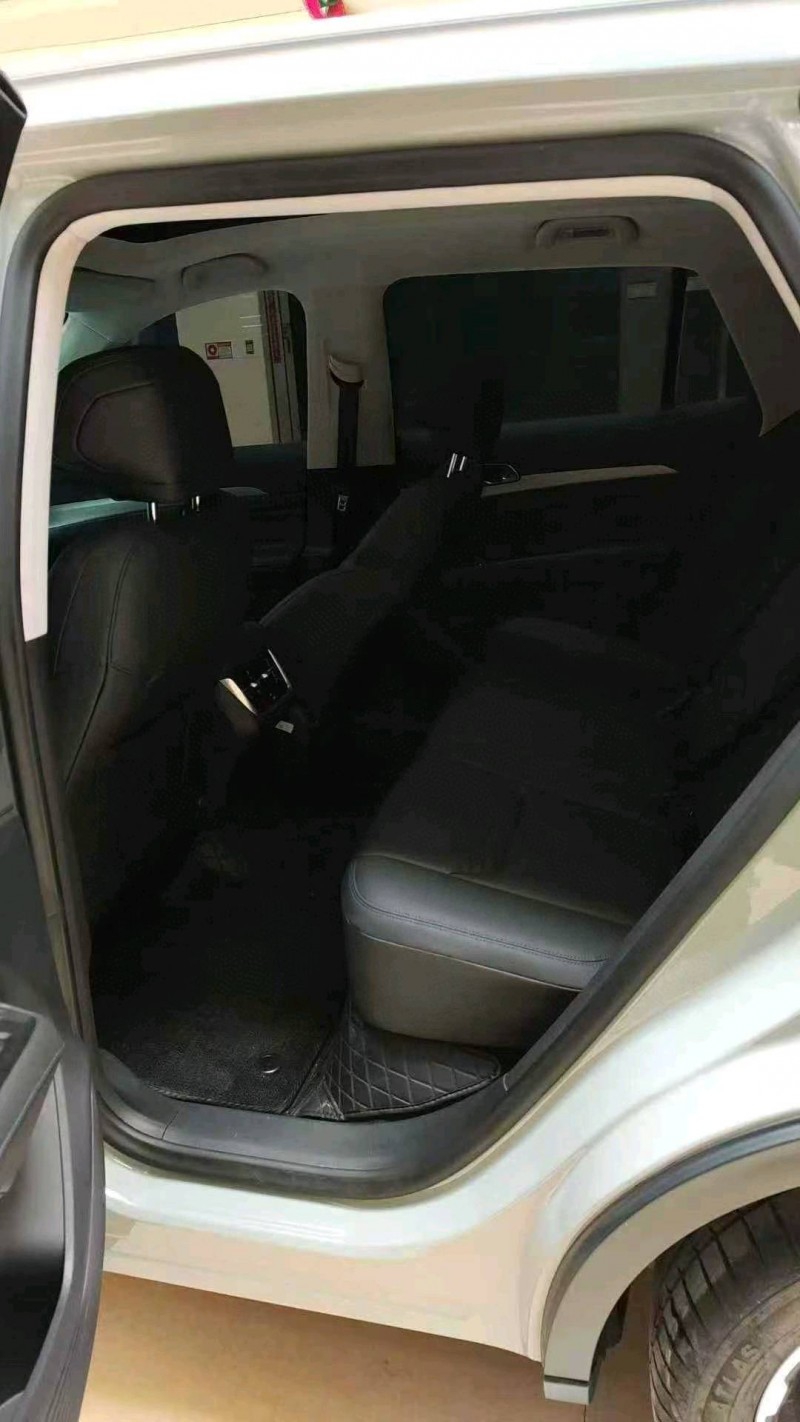 淮北25年福特领睿8