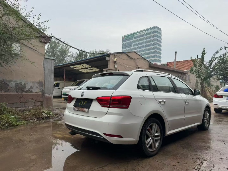 青岛18年大众朗行6