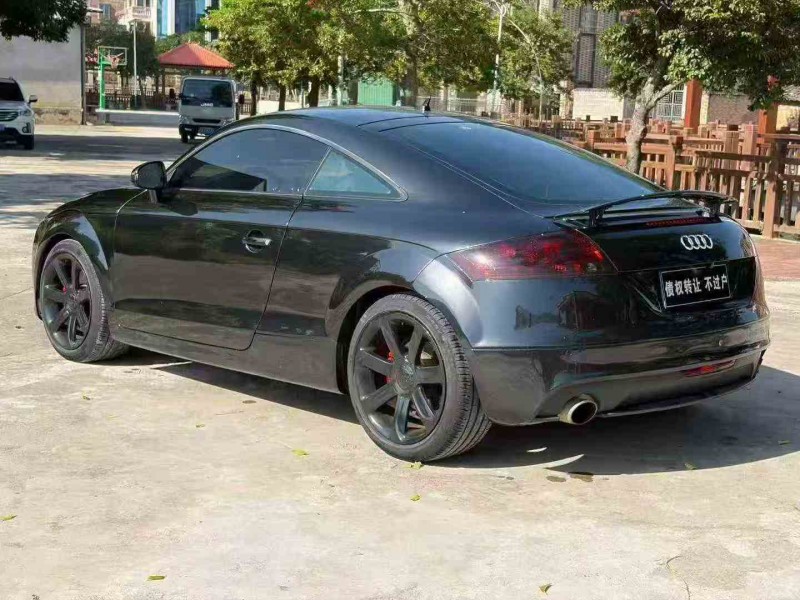 江门09年奥迪TT8