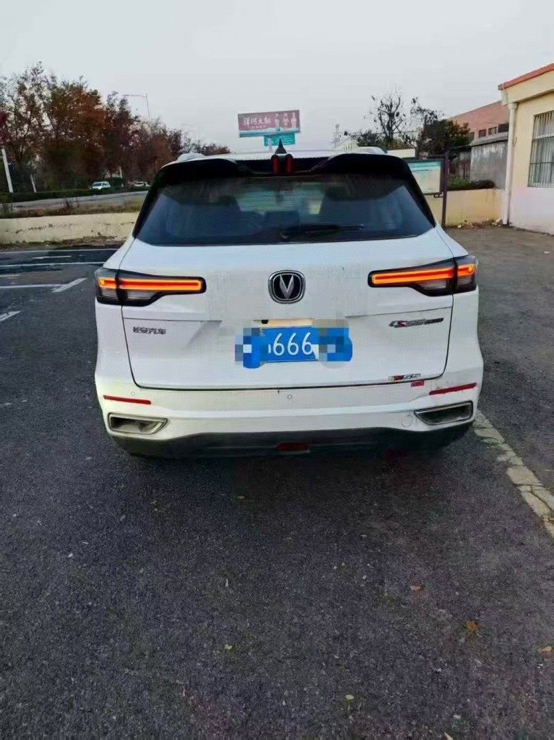 南昌22年长安汽车CS556