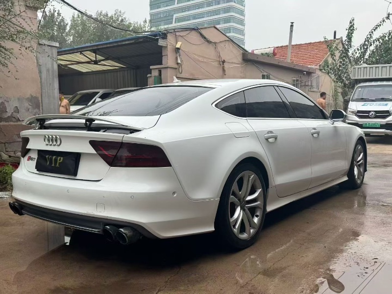 青岛13年奥迪S75