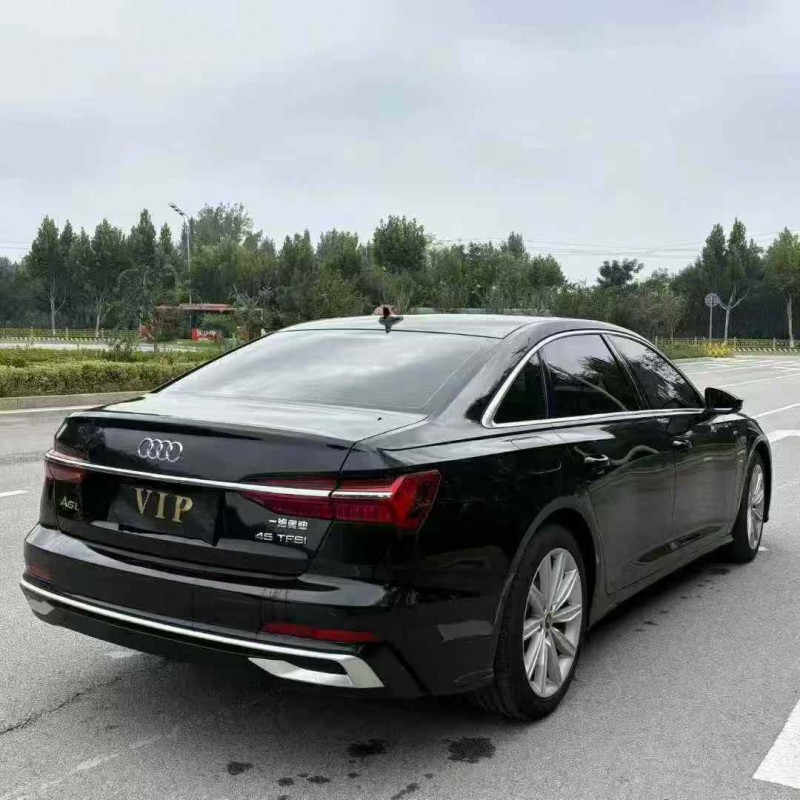 济宁24年奥迪A6L7