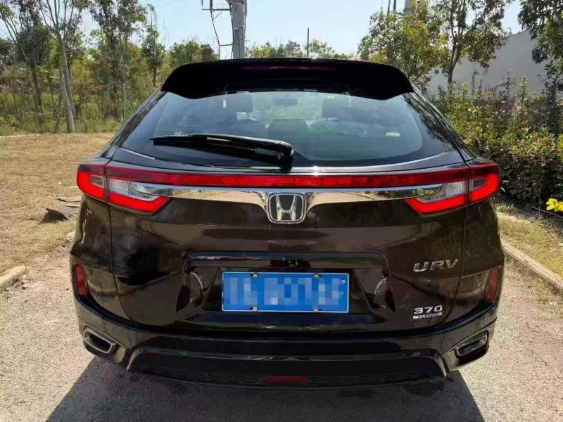 宜昌18年本田URV8