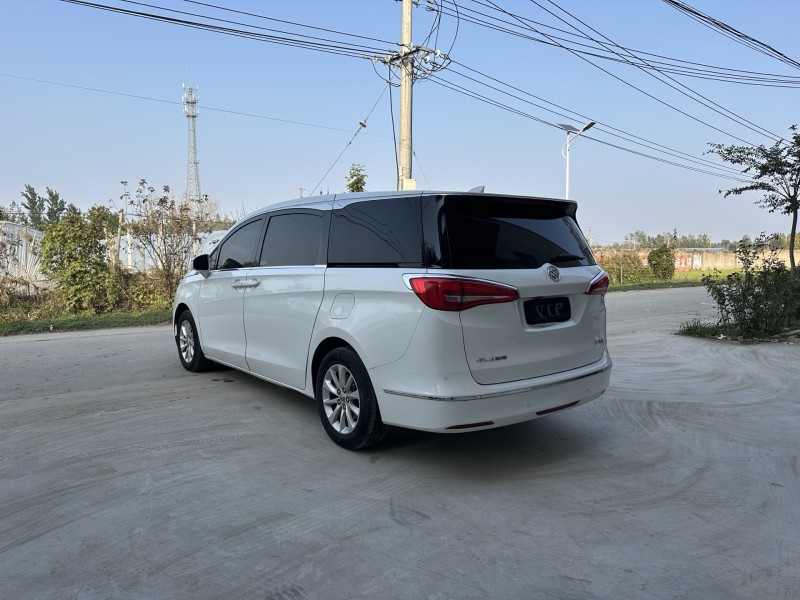 徐州18年别克GL83