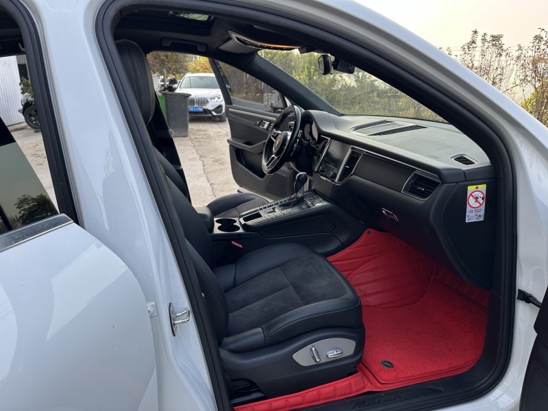 徐州17年保时捷Macan8