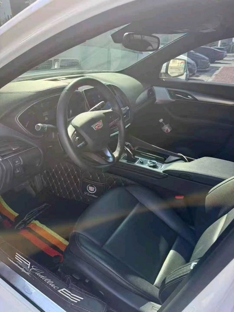 濮阳21年凯迪拉克CT59