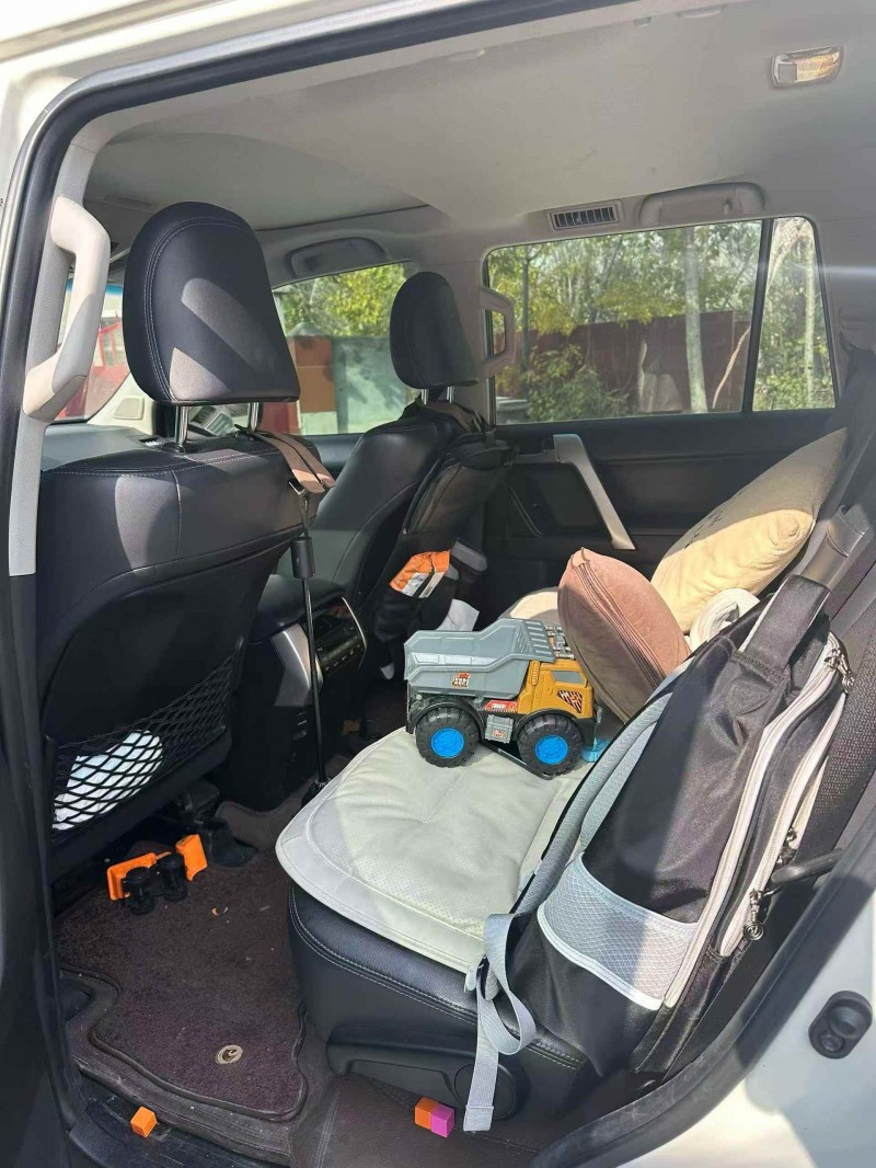 济宁20年丰田普拉多6