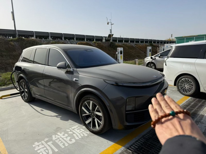 聊城23年理想L82