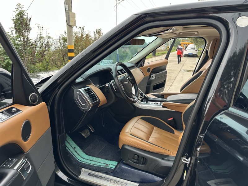 徐州21年路虎揽胜运动5