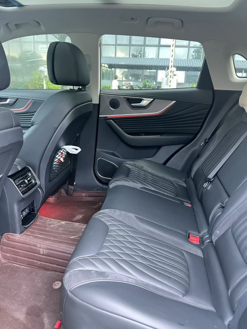 东莞24年红旗HS56