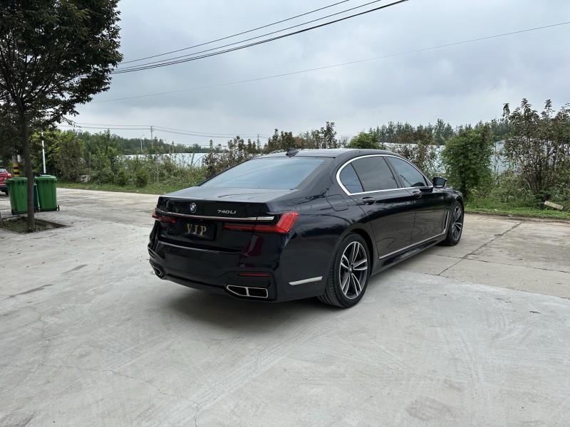 徐州17年宝马7系4