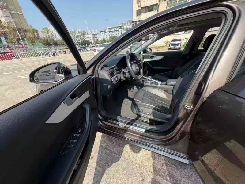 蚌埠19年奥迪A4L5