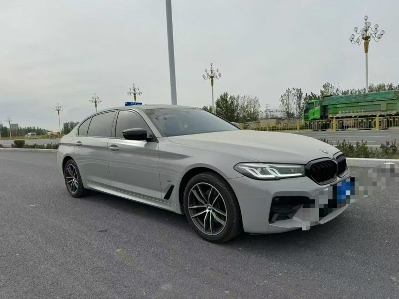 青岛23年宝马5系3