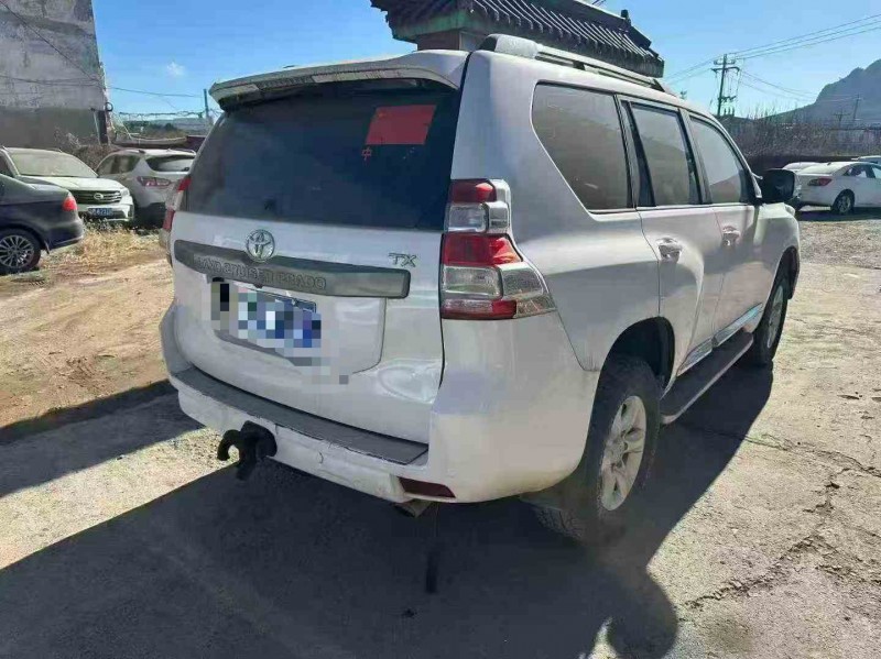 邯郸11年丰田普拉多7