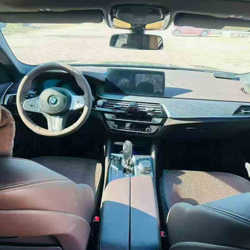 东营23年宝马5系4