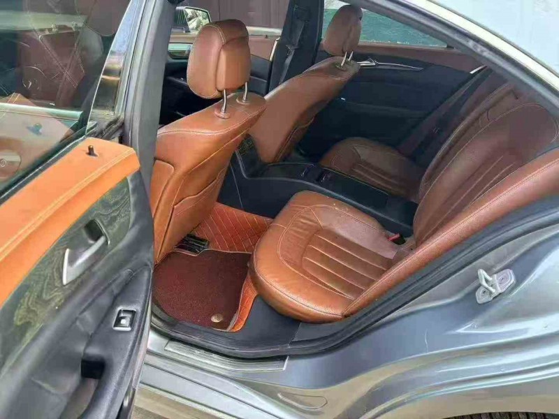 马鞍山16年奔驰CLS6