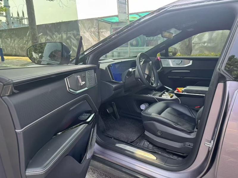 青岛24年高合汽车HiPhi Y6