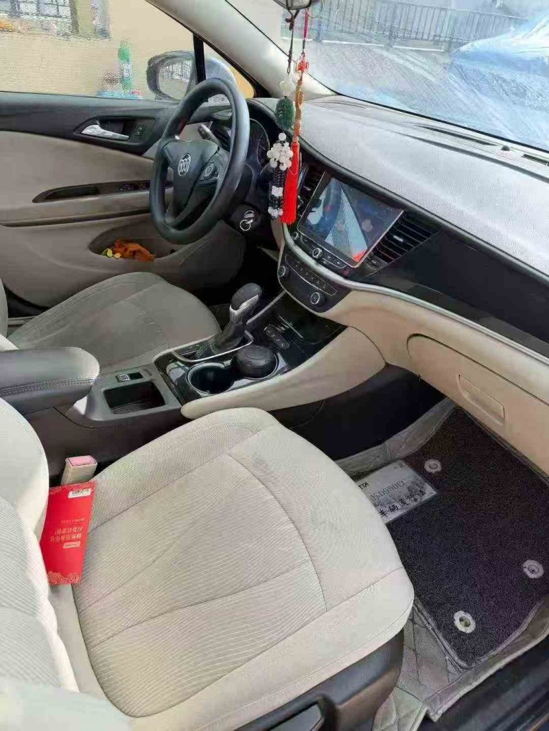 苏州16年别克威朗7