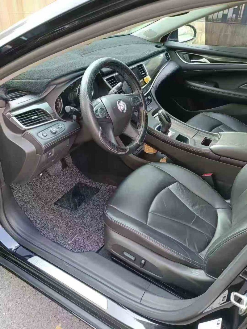 南通21年别克君越5