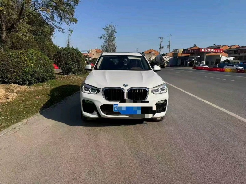 重庆18年宝马X31