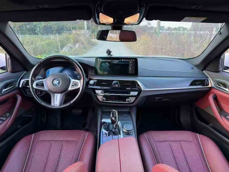 金华22年宝马5系3