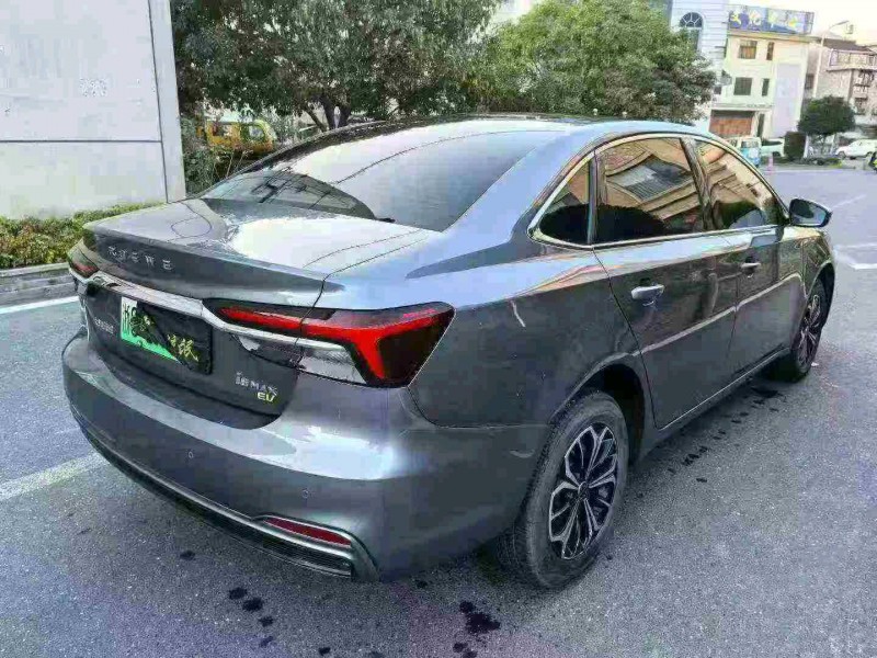 温州23年荣威i68