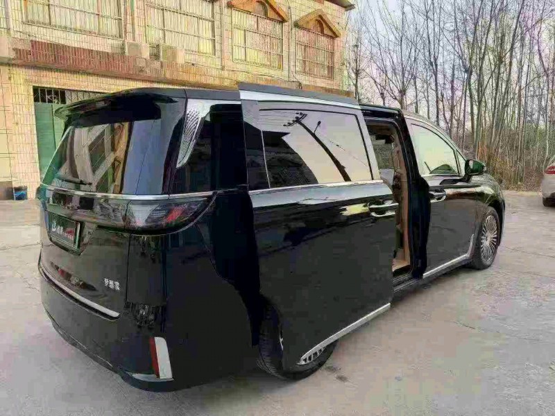 邯郸25年岚图汽车梦想家8