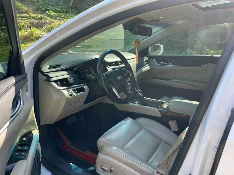 福州18年凯迪拉克XTS4